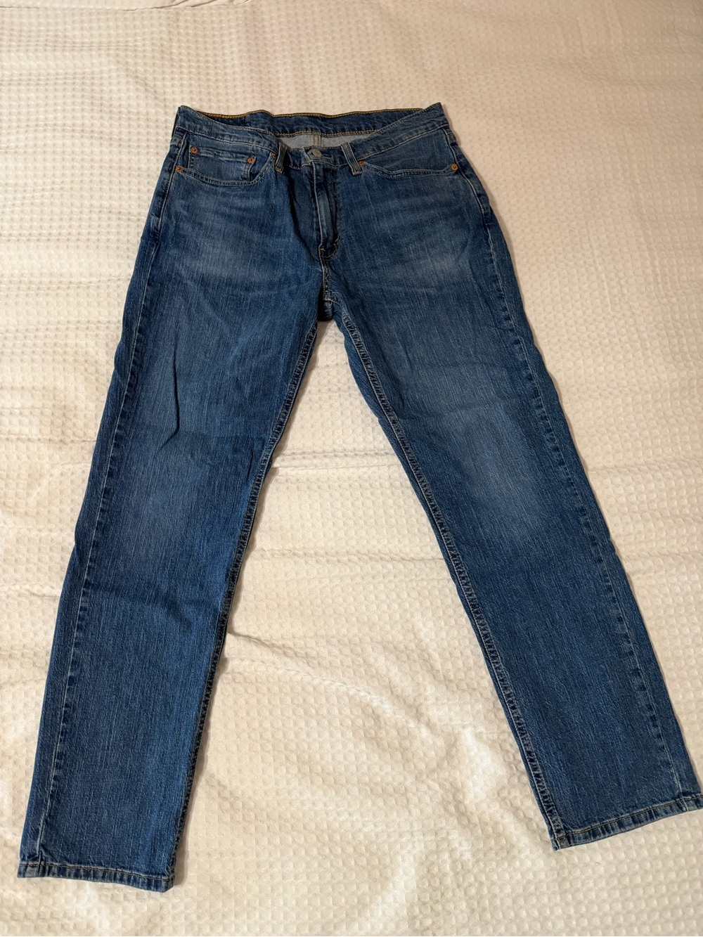 Levi's Men's 541 Athletic Fit Denim Jeans in Blue Wash